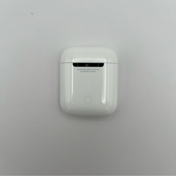 These Are Brand New 1st Gen AirPods Bluetooth That Come With The Case Price Firm